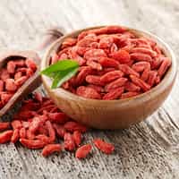 organic goji berries