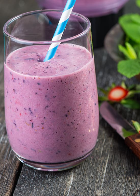 Photo of fruit smoothie drink made from Growli Muesli and fresh fruit